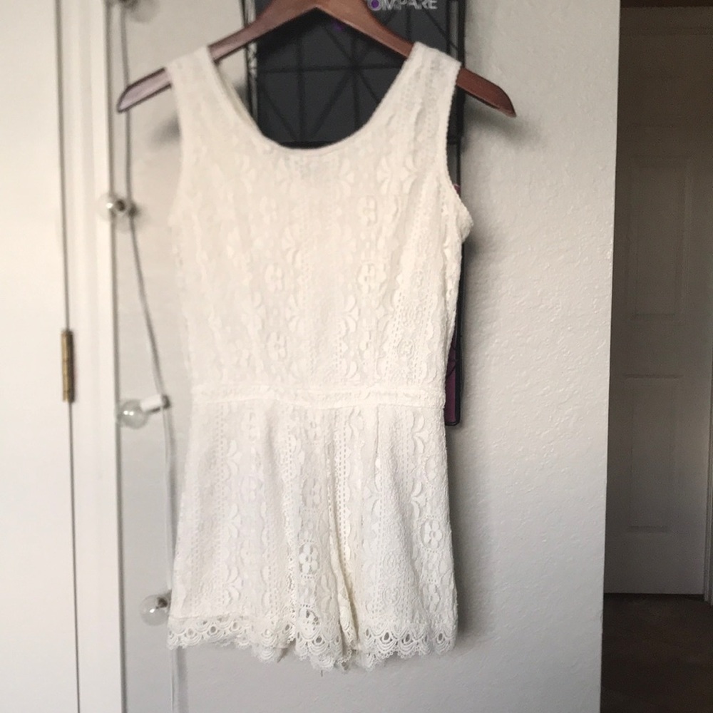 Lace romper